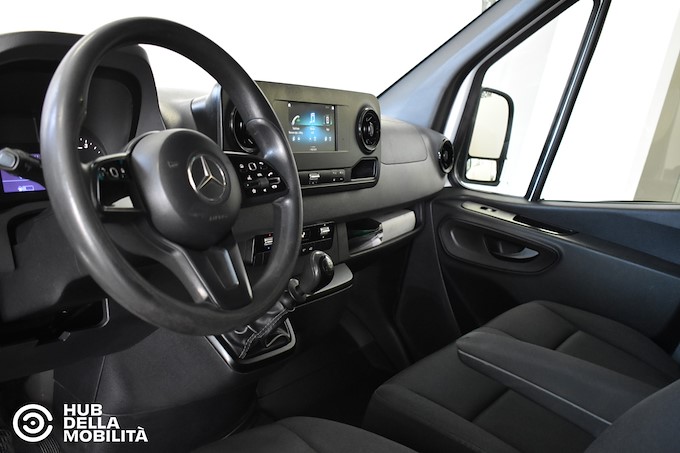 MERCEDES-BENZ Sprinter F37/33 311 CDI F RWD TA Furgone